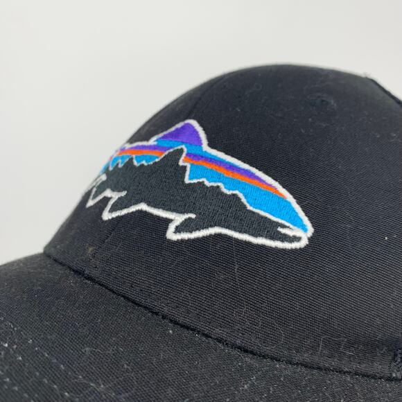 Patagonia Unisex Fish Patch Mesh Trucker Hat with Adjustable Size - Picture 3 of 5